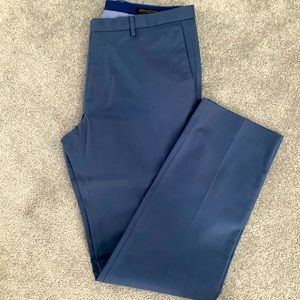 Banana Republic Non-Iron Modern Slim Fit 34/34